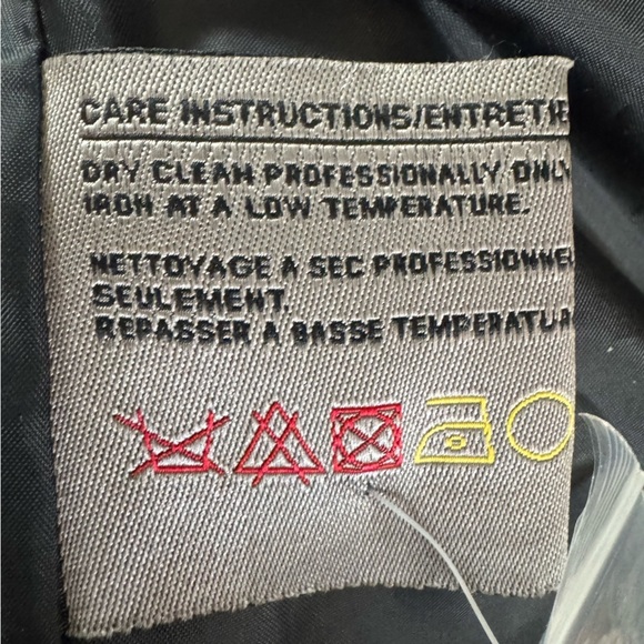 Apropos Black Belted Trench Coat Size Medium - Picture 15 of 15